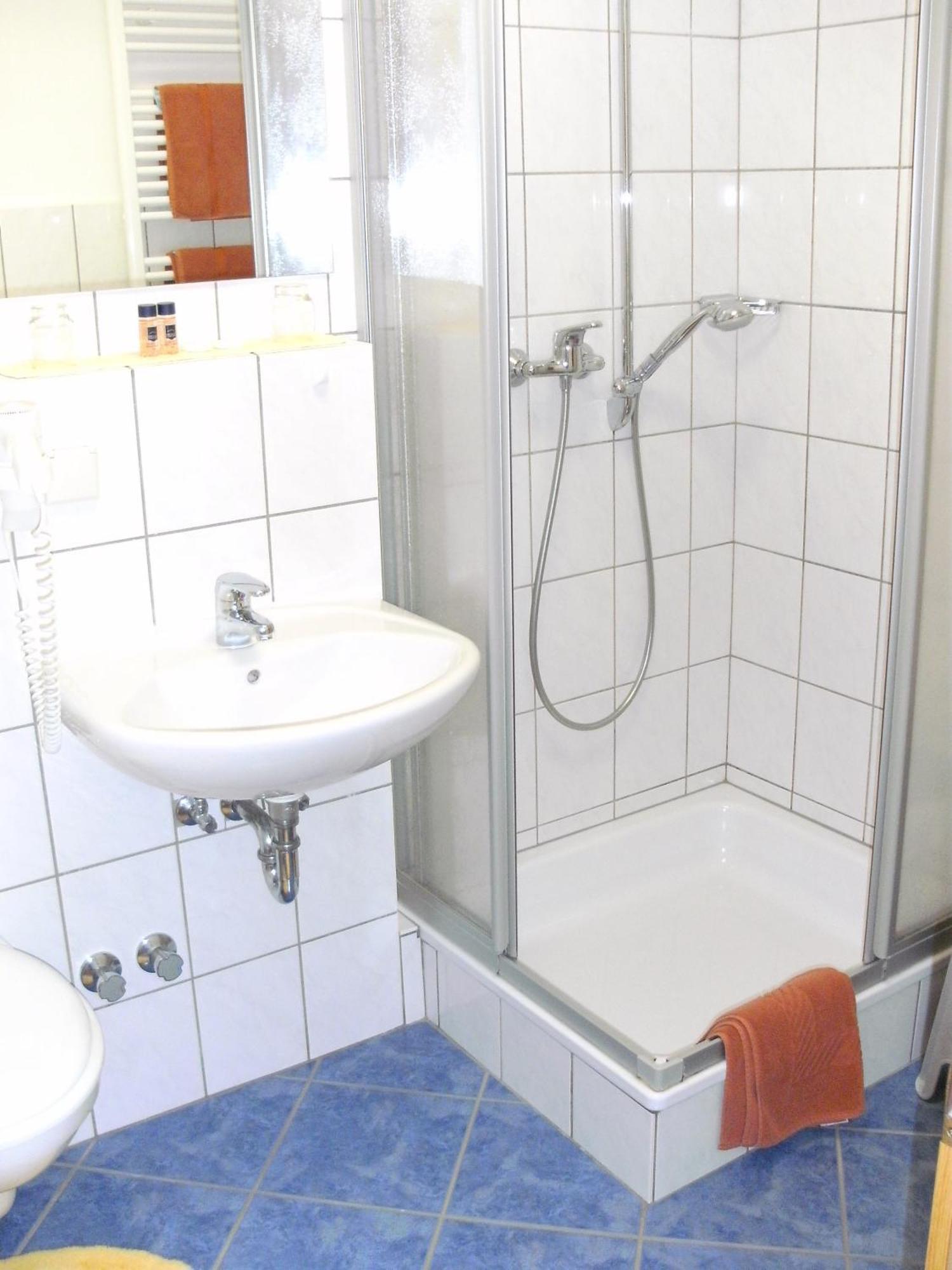 Weinhotel Hubertus Garni Klotten Exteriör bild